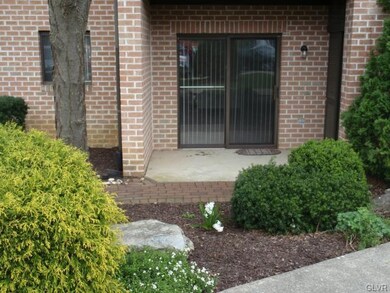 885 Cold Spring Rd unit 2, Allentown, PA 18103 - photo 4