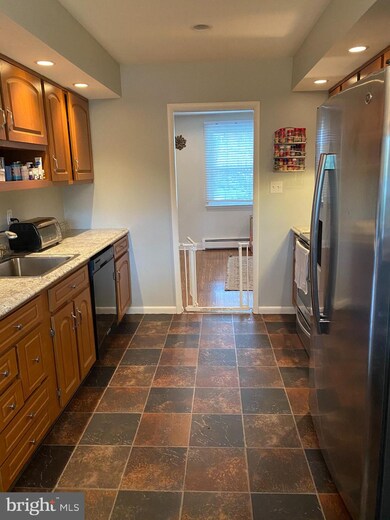 717 Edward Ln, West Chester, PA 19382 - photo 5