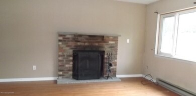 150 Pepperidge Dr, Dingmans Ferry, PA 18328 - photo 5