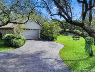 9202 Fort Springs, San Antonio, TX 78255 - photo 5