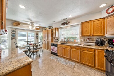 2127 Sophy Place, Redding, CA 96003 - photo 7