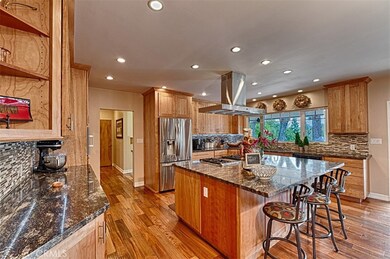 2120 Yucca Ave, Fullerton, CA 92835 - photo 6