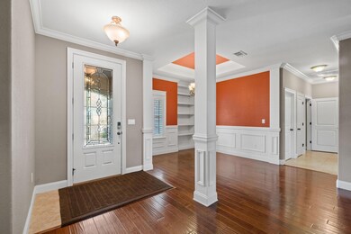 Formal Dining / Entry