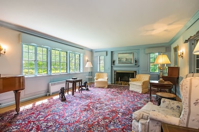 154 Colony Rd, Longmeadow, MA 01106 - photo 3