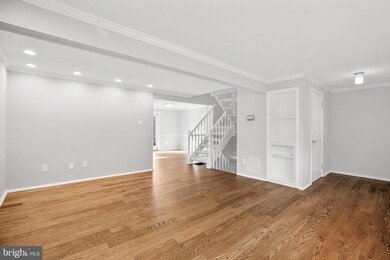 8913 Gutman Ct, Springfield, VA 22153 - photo 7