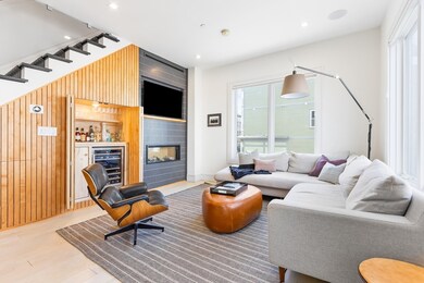 502 E 3rd St unit 1, Boston, MA 02127 - photo 4