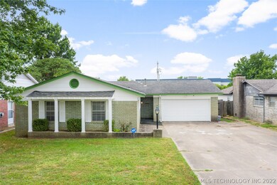 this adorable home has just been freshly painted