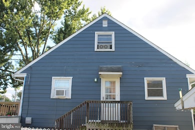 619 Charles St, Mount Ephraim, NJ 08059 - photo 2