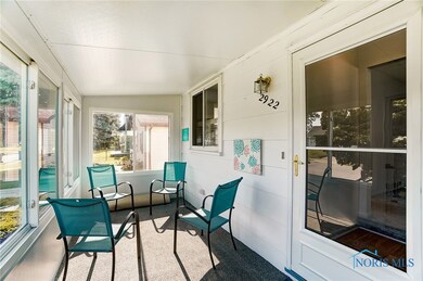 2922 117th St, Toledo, OH 43611 - photo 5