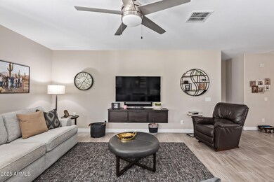 19071 W Shangri la Rd, Surprise, AZ 85388 - photo 6