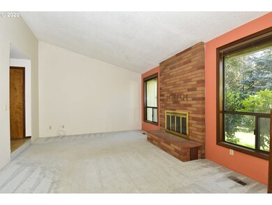 2470 Woodhill Ct, West Linn, OR 97068 - photo 5