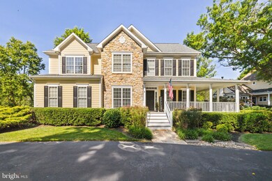 8 N Locust St, Round Hill, VA 20141 - photo 2