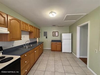 4044e1a007d04e4b8731aaba5c53a290