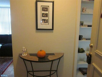 Radnor House unit 1004, Bryn Mawr, PA 19010 - photo 3