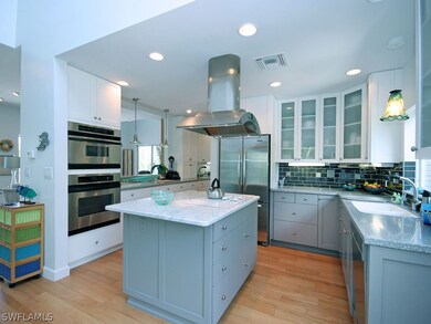Easy, Open Kitchen