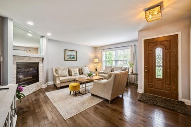 880 Blue Jay Way, Dyer, IN 46311 - photo 2