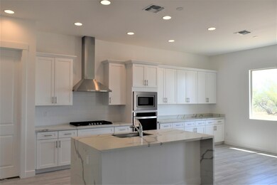 Kitchen 4