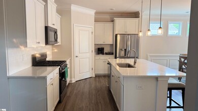 1984 Crumhorn Ave, Boiling Springs, SC 29316 - photo 4