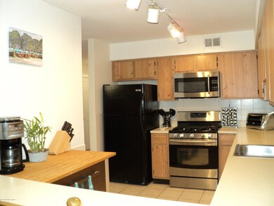 72 Lexington Cir, Matawan, NJ 07747 - photo 6