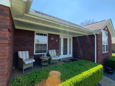 184 Leigh Anna Ln, Mount Washington, KY 40047 - photo 4