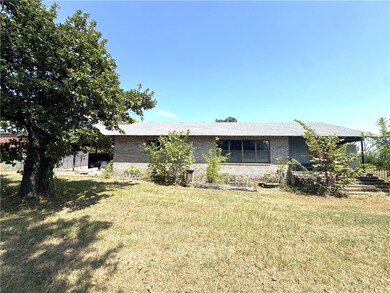 308 Highland Rd, Roland, OK 74954 - photo 2