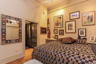 51 Monroe Center St NW unit 208, Grand Rapids, MI 49503 - photo 4