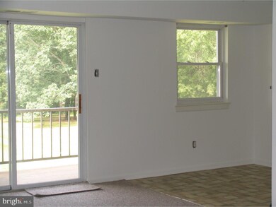 11 Kearney Dr, North Wales, PA 19454 - photo 6