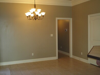 Country Mile 105 011