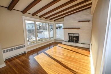 35 Elizabeth Ave, Manchester, NH 03103 - photo 3