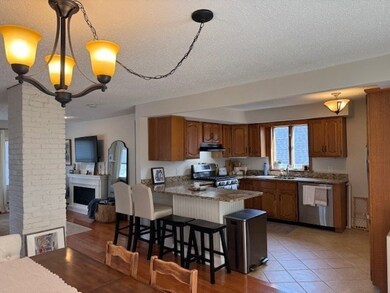 2 Fitch Ct unit 2, Wakefield, MA 01880 - photo 4