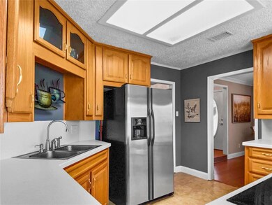 2701 Clearmeadow Ct, Bedford, TX 76021 - photo 6