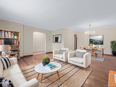 58-52 208th St, Flushing, NY 11364 - photo 6