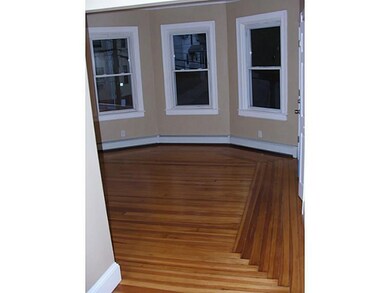 15 Vale St, Providence, RI 02908 - photo 3