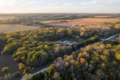 19031 SW Tawakoni Rd, Douglass, KS 67039 - photo 2