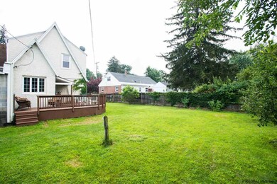 219 Whitehall Rd, Albany, NY 12209 - photo 2