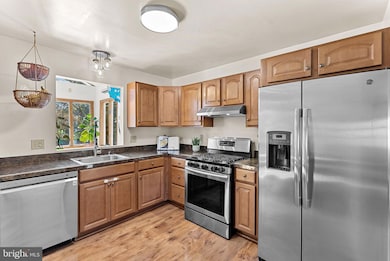 4207 Corcoran St, Alexandria, VA 22309 - photo 7