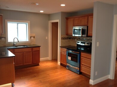 9 Pendexter Ave, Chicopee, MA 01013 - photo 3