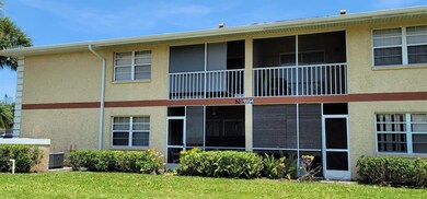 1554 SE Royal Green Cir unit 101, Port Saint Lucie, FL 34952 - photo 5