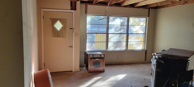 2057 Leona St, Longview, TX 75601 - photo 4