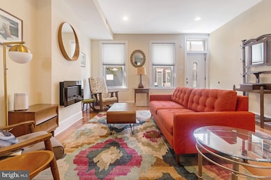 1637 S 21st St, Philadelphia, PA 19145 - photo 4