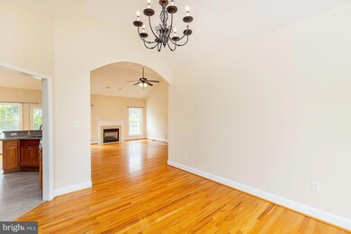 816 Island Farm Rd, Strasburg, VA 22657 - photo 4