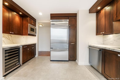 The Atelier Suites at The Ritz Carlton unit 15E, White Plains, NY 10601 - photo 6