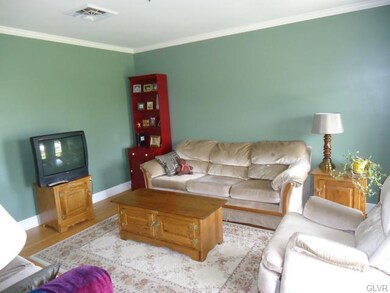 4786 Beck Rd, Emmaus, PA 18049 - photo 5