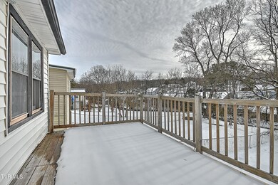 524 Lakeview DA-37
