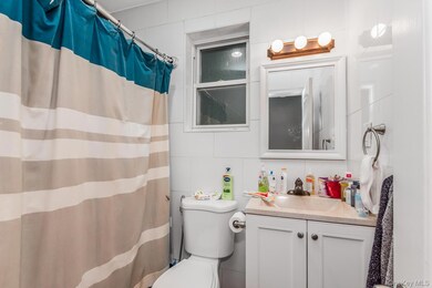 1312 Findlay Ave, Bronx, NY 10456 - photo 6