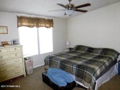 655 W Couchman Trail, Ash Fork, AZ 86320 - photo 5