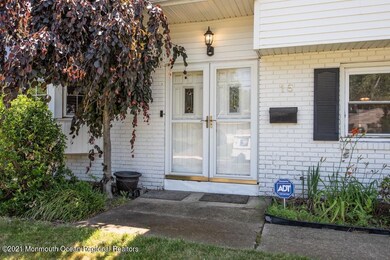 15 Kingsport Dr, Howell, NJ 07731 - photo 2