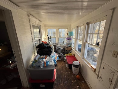 208 S Bendix Dr, South Bend, IN 46619 - photo 6