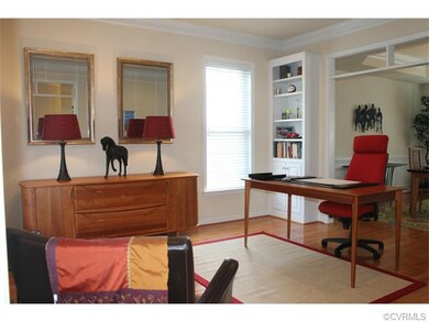 FORMAL LIVING ROOM / OFFICE