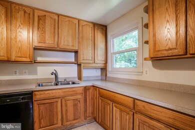 414 Montemar Ave, Catonsville, MD 21228 - photo 7